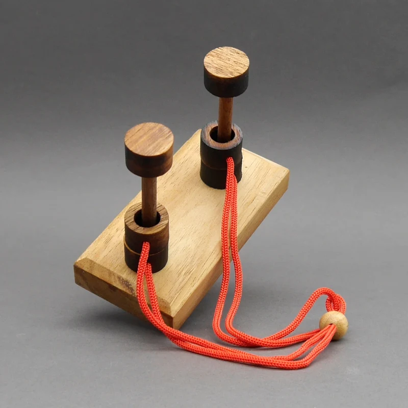 2 PILONE - interessantes Seilpuzzle