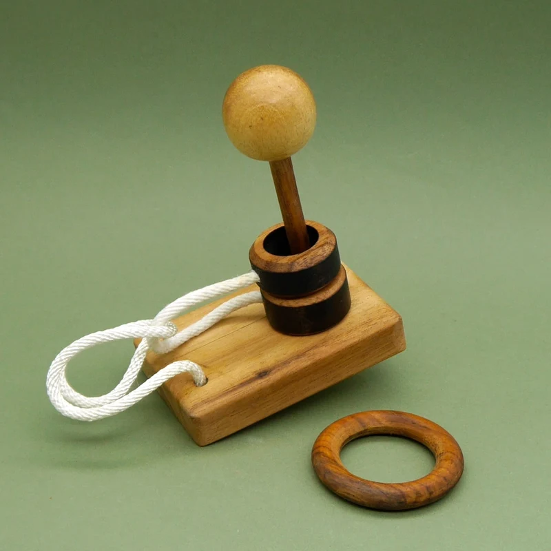 LATERNE - kniffliges Schnurpuzzle