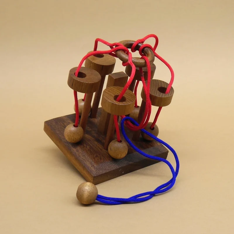 KARUSSELPUZZLE - mittelschweres Seilpuzzle