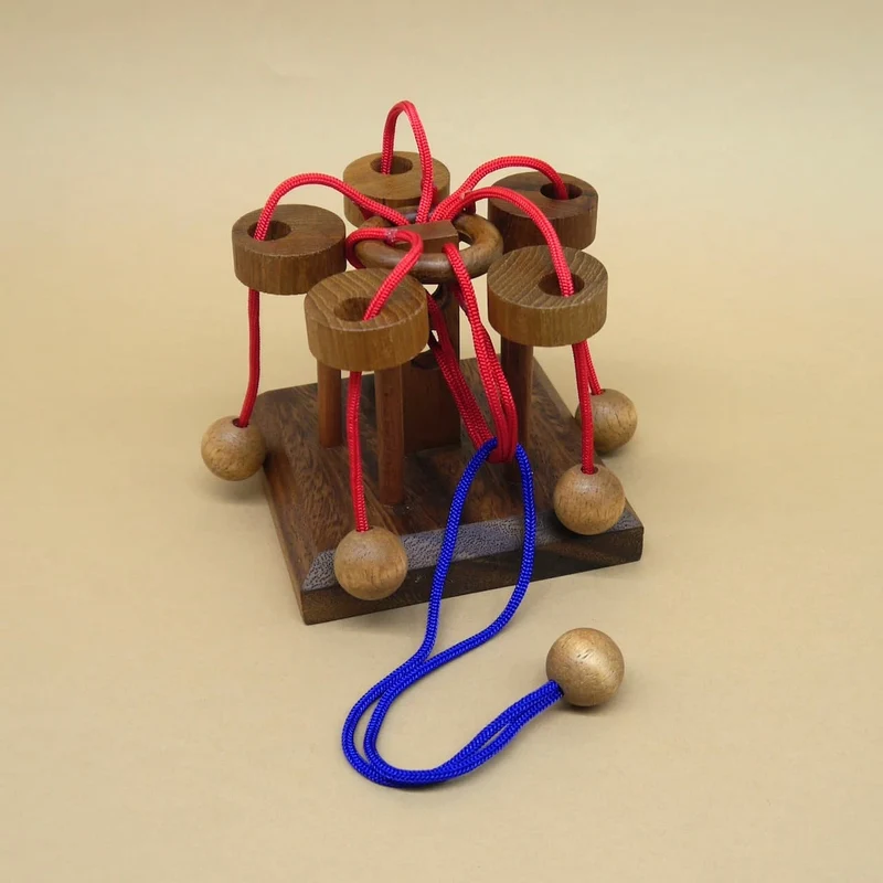 KARUSSELPUZZLE - mittelschweres Seilpuzzle