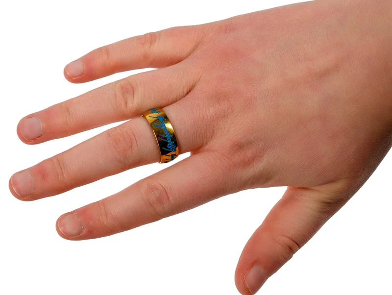 The Lord of the Rings - One Ring Replica (Glow in the Dark)