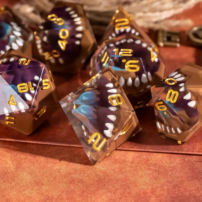Mimic Dice - Sharp Edge
