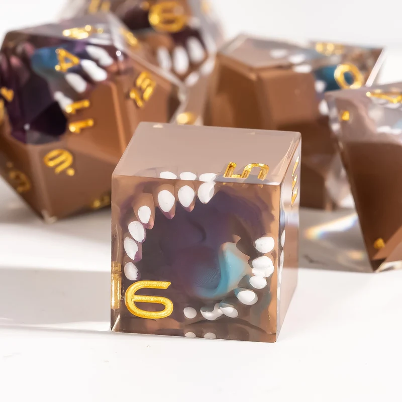 Mimic Dice - Sharp Edge