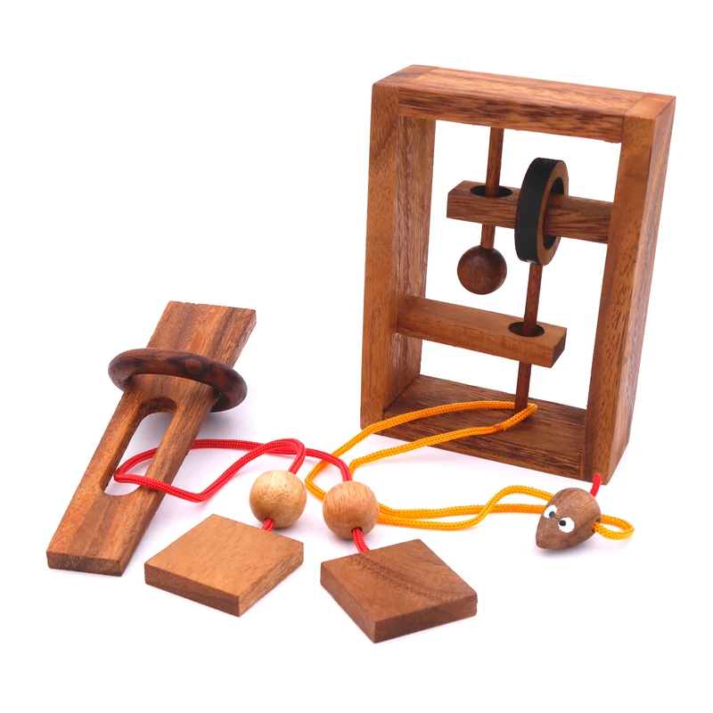 Seilpuzzle-Set mit verschiedenen Puzzlen