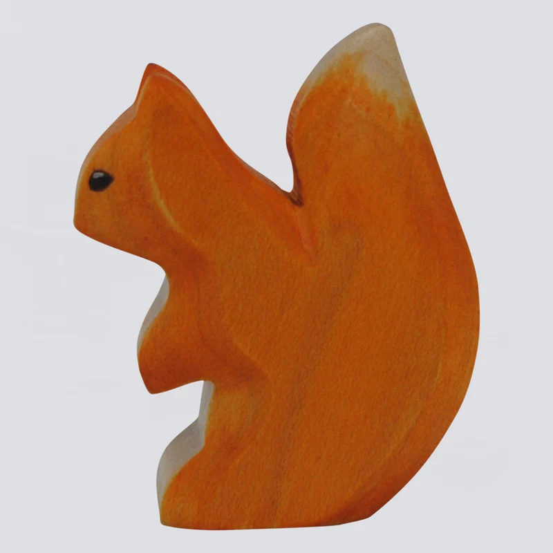 Holzwald Holzfigur Eichhörnchen klein