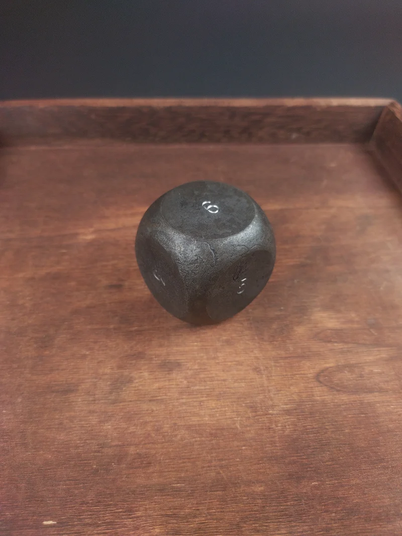 Handgeschmiedeter Chonky D6 Stahlwürfel 40mm oder 22mm