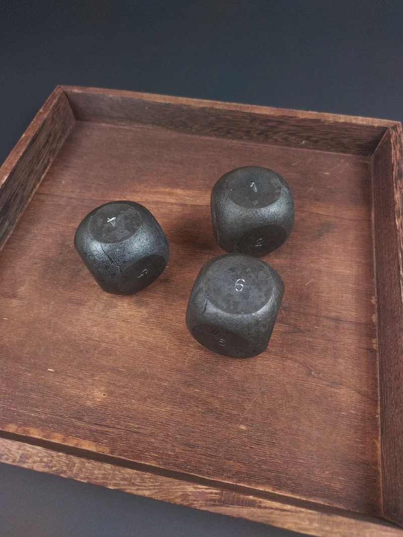 Handgeschmiedeter Chonky D6 Stahlwürfel 40mm oder 22mm