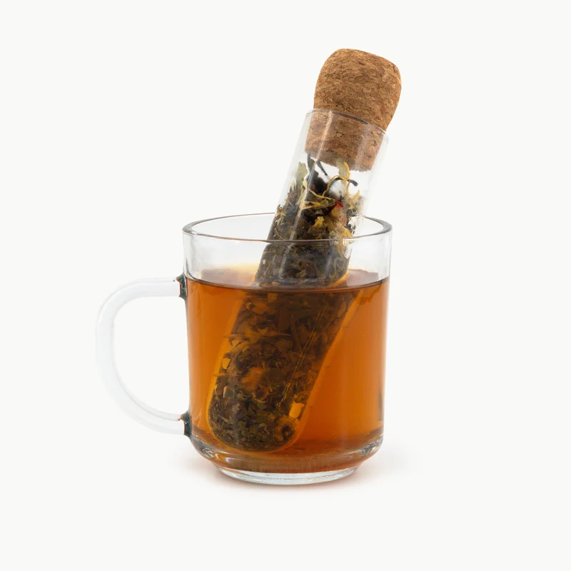 Reagenzglas als Teesieb