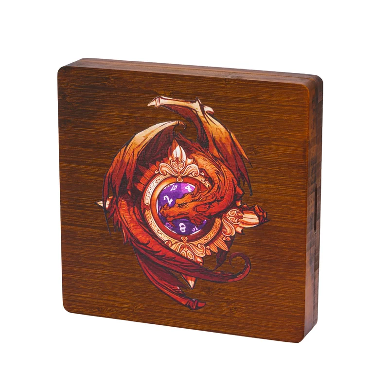 Design-Würfeletuis aus Holz