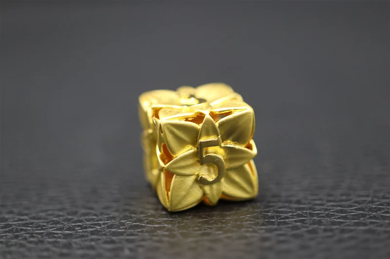 Golden Flowers
