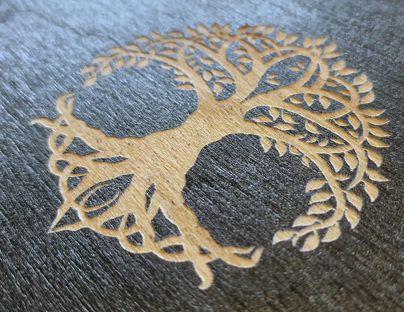 Würfeltruhe Yggdrasil black
