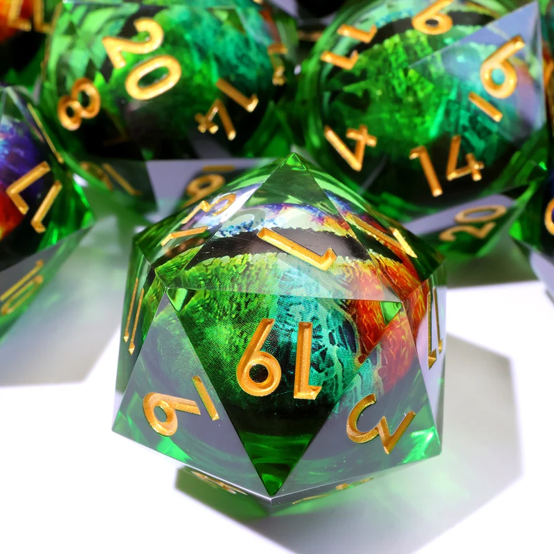 Arcane Dragon Eye – XL D20 (33 mm, Flüssigkern)