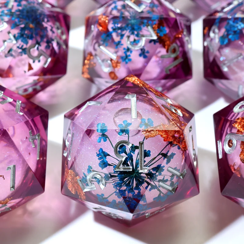 Goldbreaker Aetherflower – XL Liquidcore D20 (33 mm)