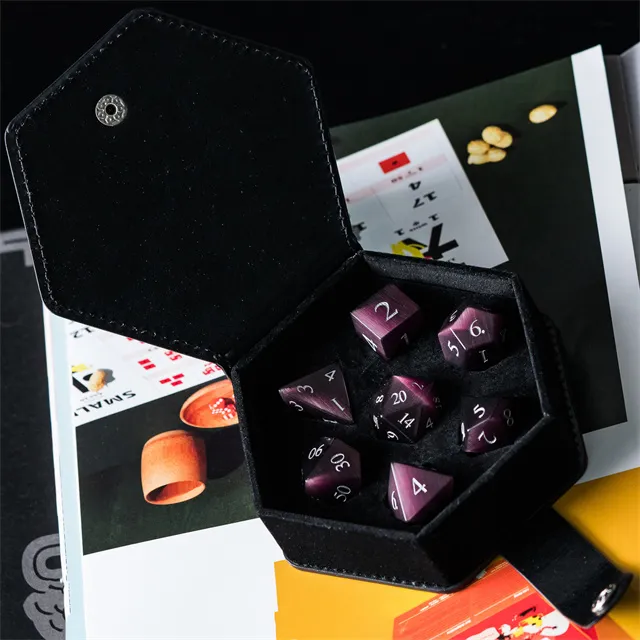 Katzenauge dark purple