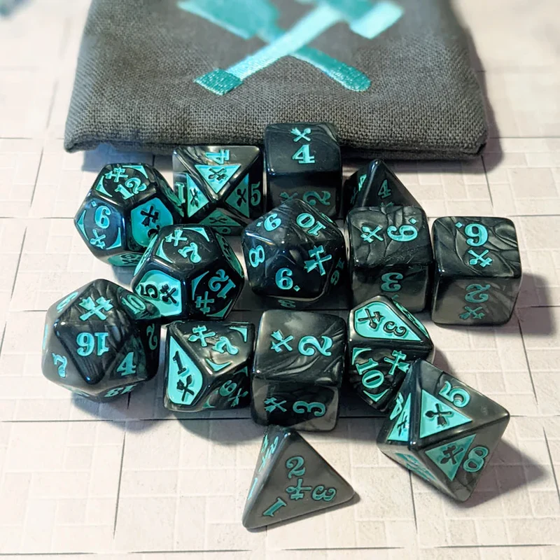 Weapon Damage Dice (14 Würfel + Beutel)