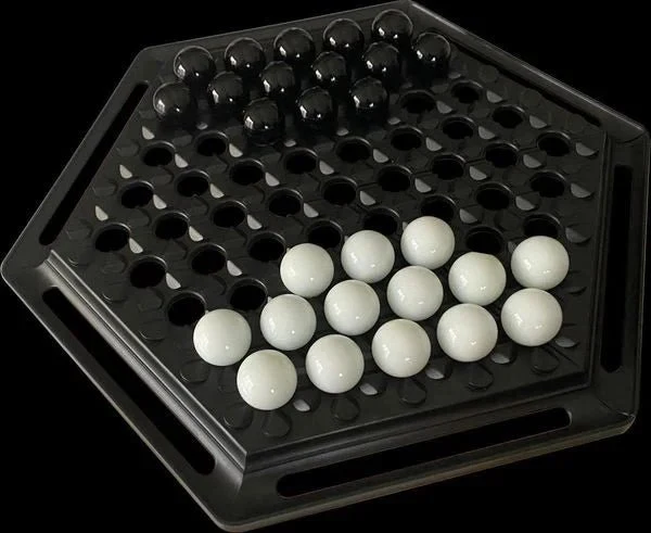 Abalone – Strategiespiel Klassiker