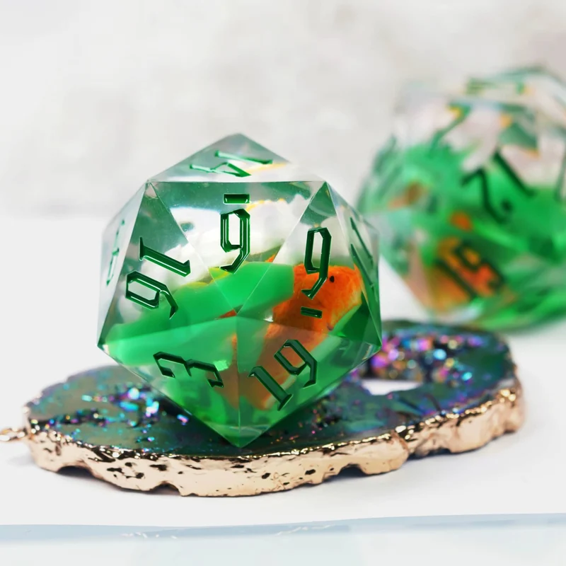 XL D20 Goldfish Lotus