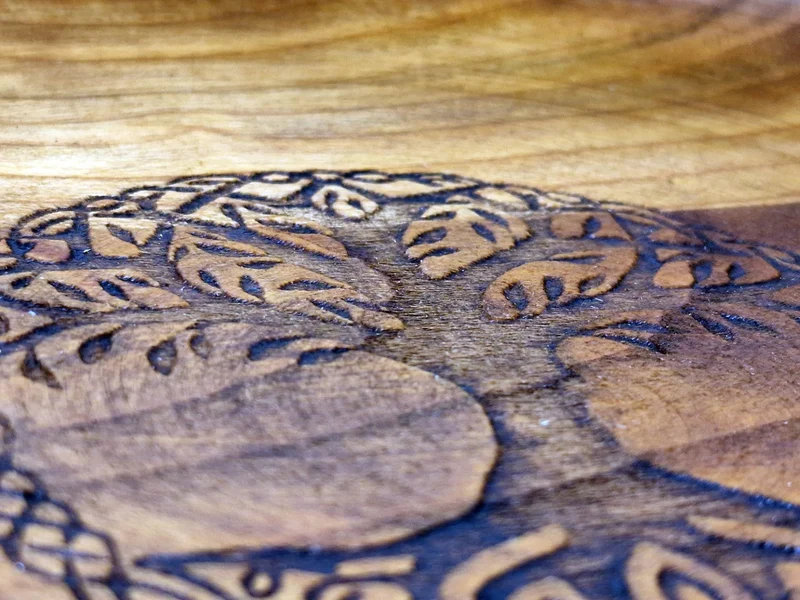 Würfelschale Yggdrasil aus Holz
