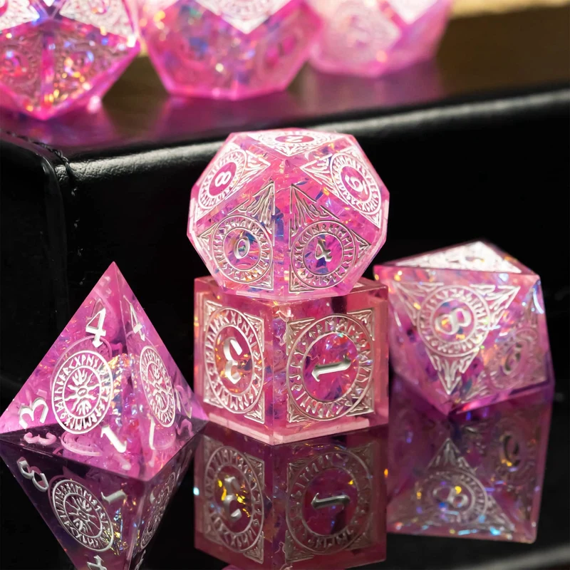 Spacebreaker ornament fuchsia