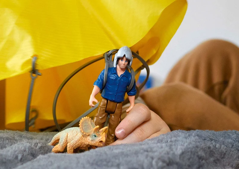 Fallschirmrettung-Set – Schleich Dinosaurs Rettungsmission mit Triceratops-Baby