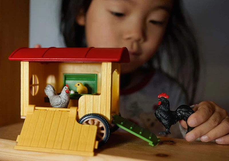 Hühnerstall mit Hahn und Henne – Schleich Farm World