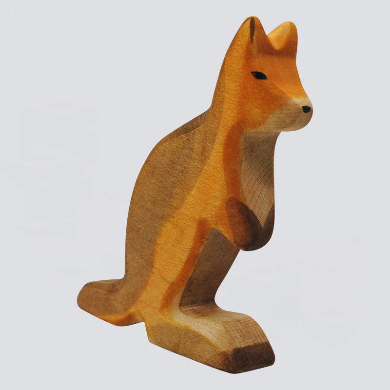 Holzwald Holzfigur Känguru Vater