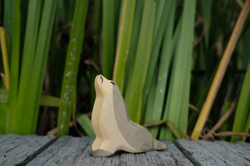 Holzwald Holzfigur Seehund