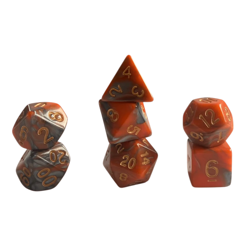 Marmorierte Würfel 7er Set in Orange/Grau mit goldenen Zahlen