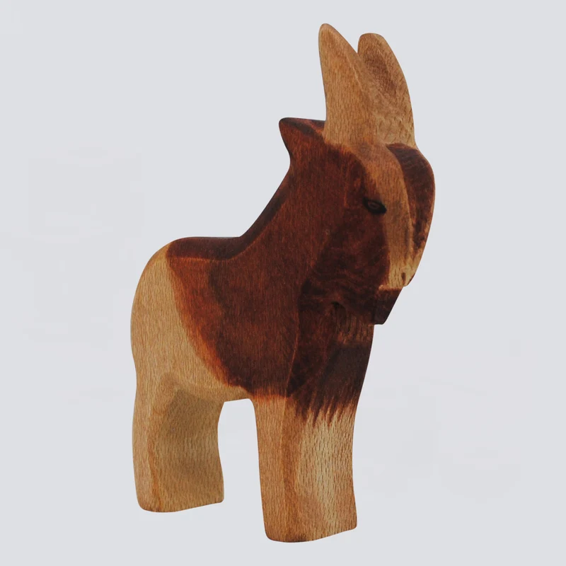 Holzwald Holzfigur Ziegenbock