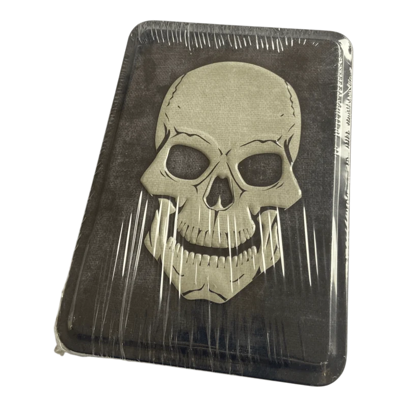 Totenkopf Würfel Set inkl. Metallbox