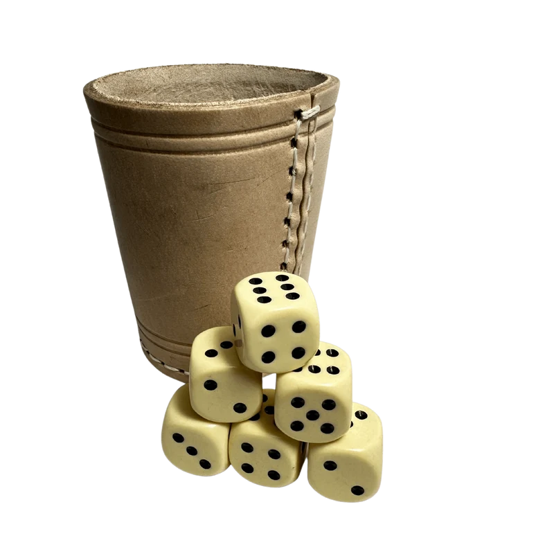 Würfelbecher 8.4cm mit 6 Würfeln