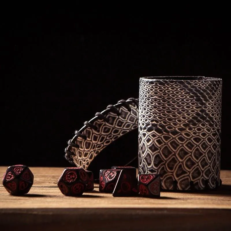 Würfel Becher Dragonhide