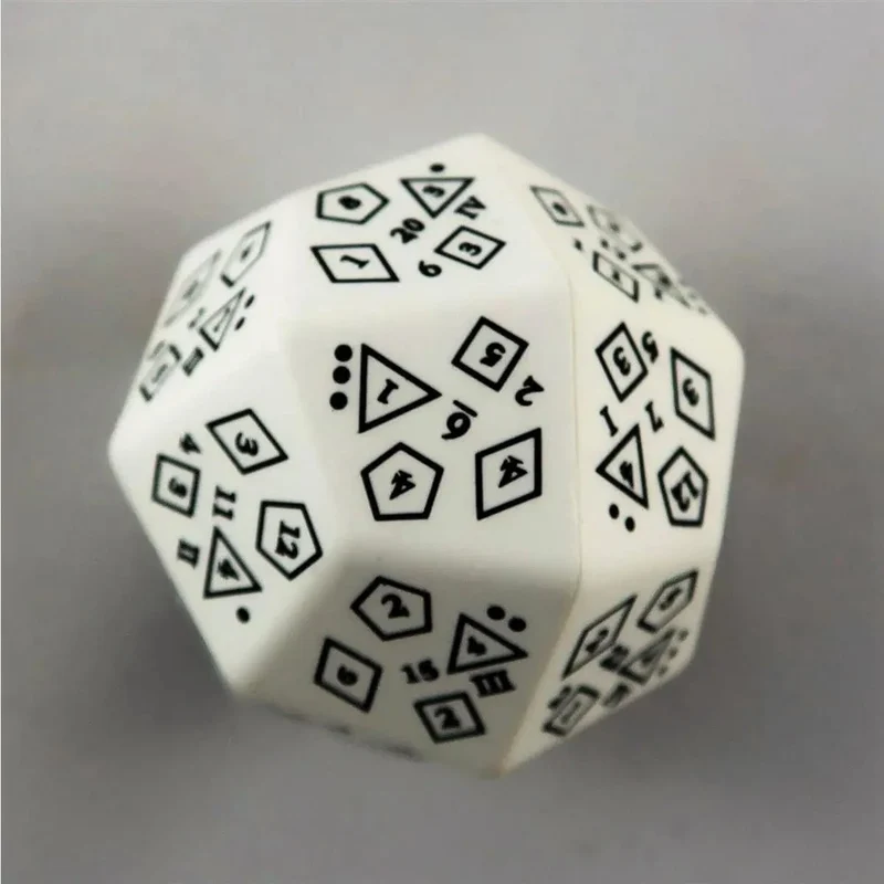 Total Dice W24 weiß