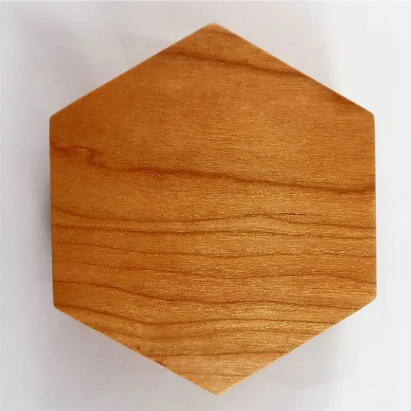 Holzbox Cherry sechseckig