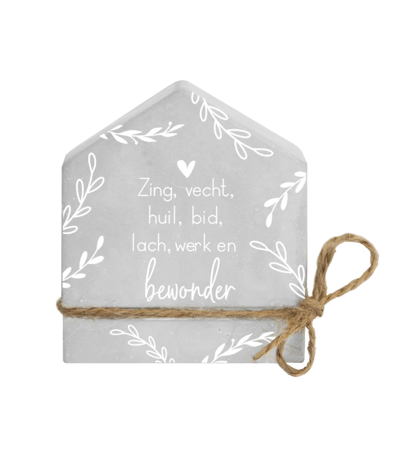 Grauer Zement Haus Zing, Kampf 8cm