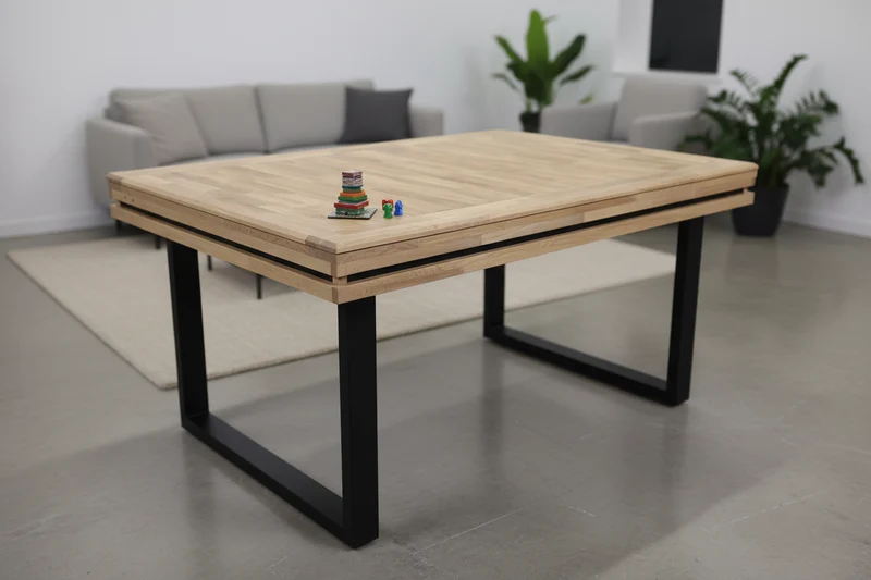 SIMPLE 2.0 – Board Game Table