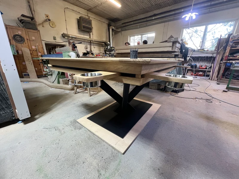 Stronghold™ Metal Pedestal Base