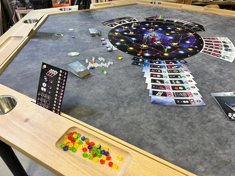 RAID HEX – Hexagonal Tabletop Overlay / Optional Stand-Alone Table