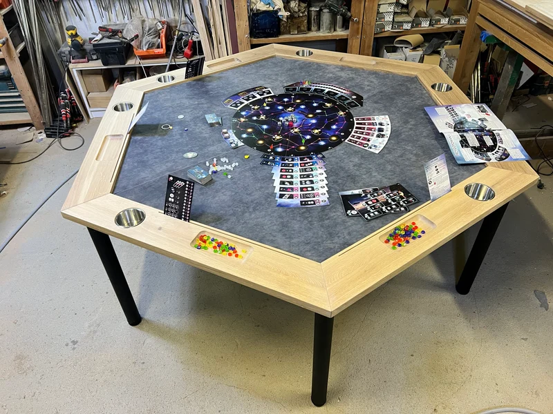 RAID HEX – Hexagonal Tabletop Overlay / Optional Stand-Alone Table