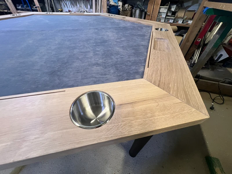 RAID HEX – Hexagonal Tabletop Overlay / Optional Stand-Alone Table