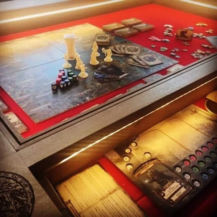 MISSION Custom – Board Game Table