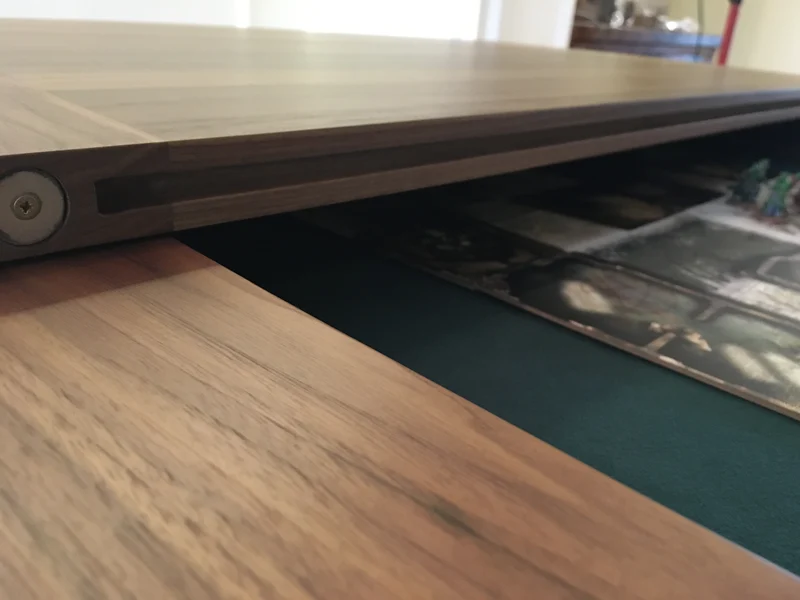 SIDGE – American Walnut Board Game Table