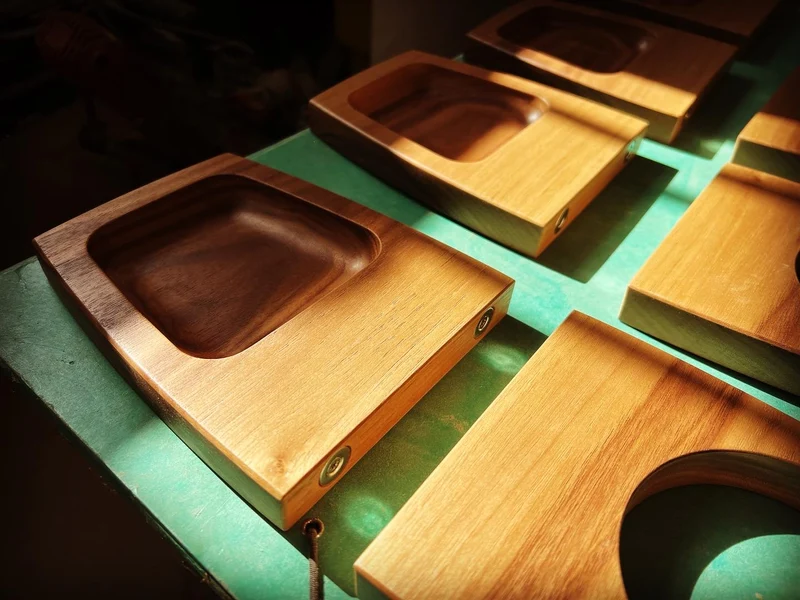 SIDGE – American Walnut Board Game Table
