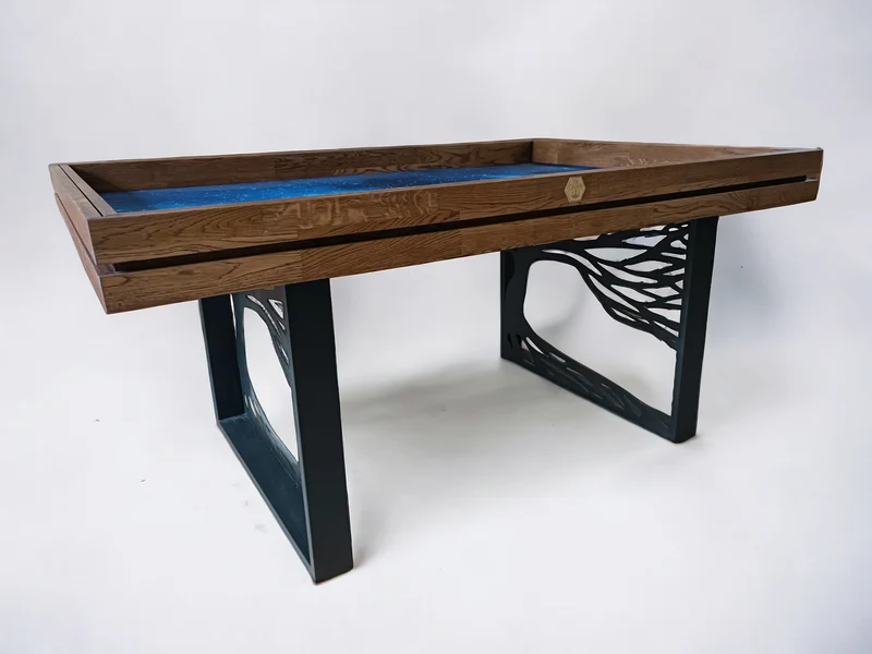 WANDER – Board Game Table