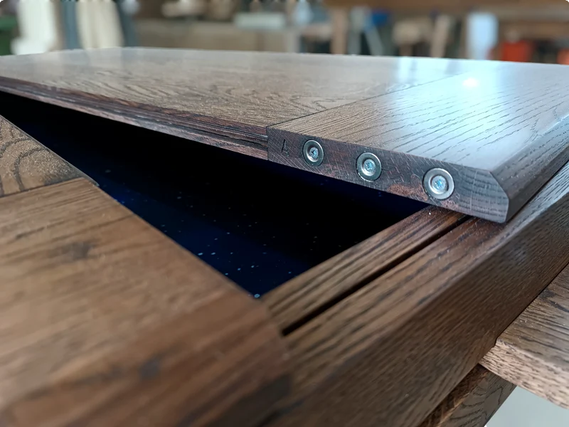 WANDER – Board Game Table