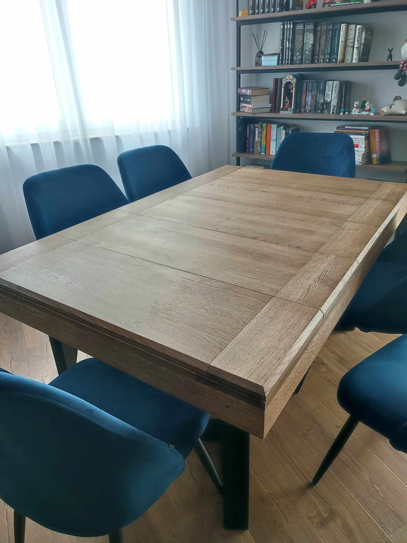 SOJOURN 2.0 – Board Game Table
