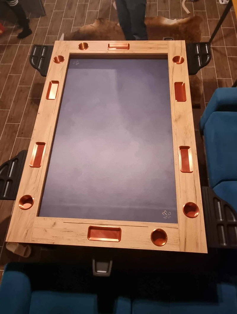 RAMBLE – Affordable Board Game Table